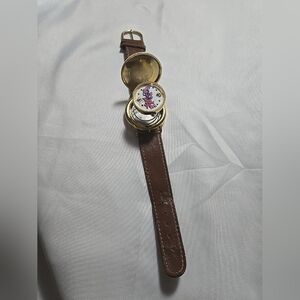 Surprized Spring-loaded Watch With Walt Disney
